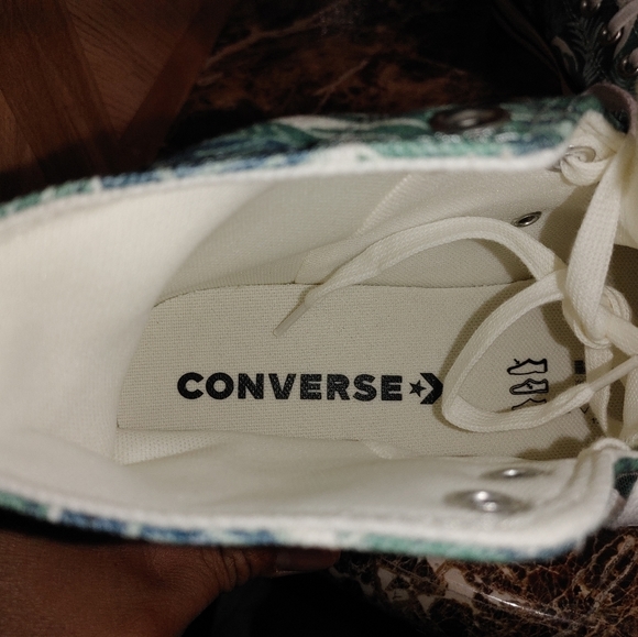 NEW Converse women's chuck taylor high jungle scene shoes size 7.5 025 - Picture 8 of 8